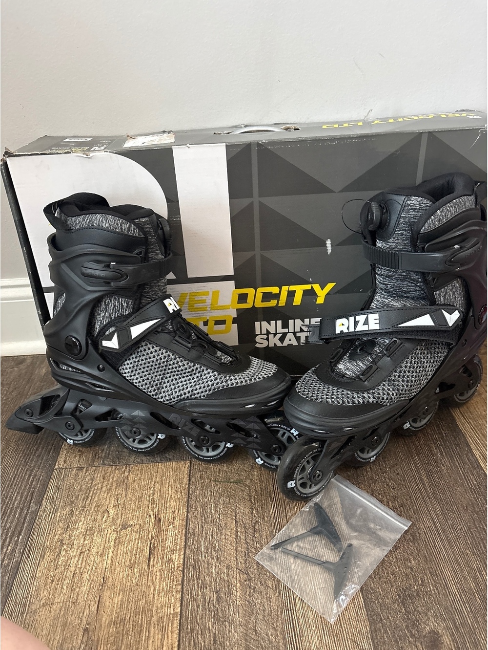 Rize Velocity LTD Inline Skates Size 12/13W